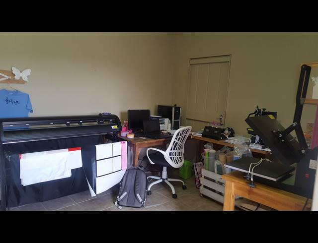 4 BEDROOM HOUSE RENTED IN ILLOVO GLEN